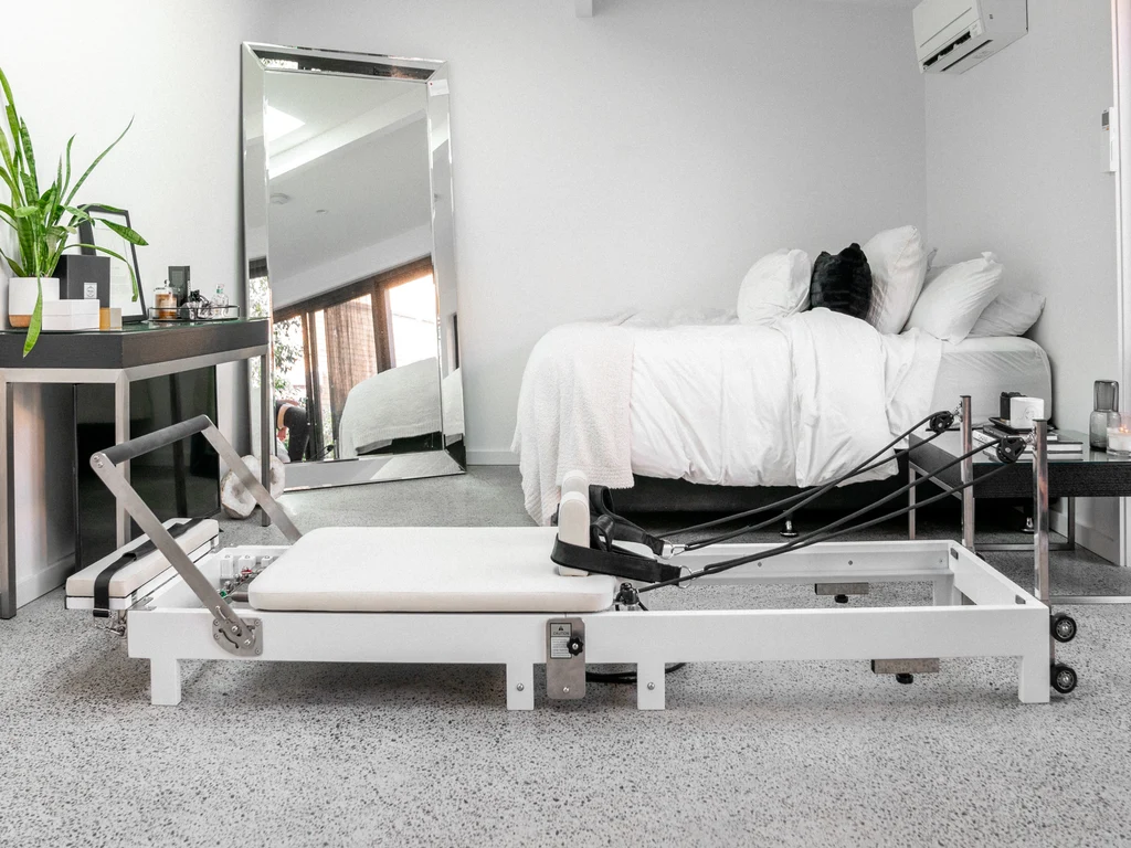 Reformer Bed